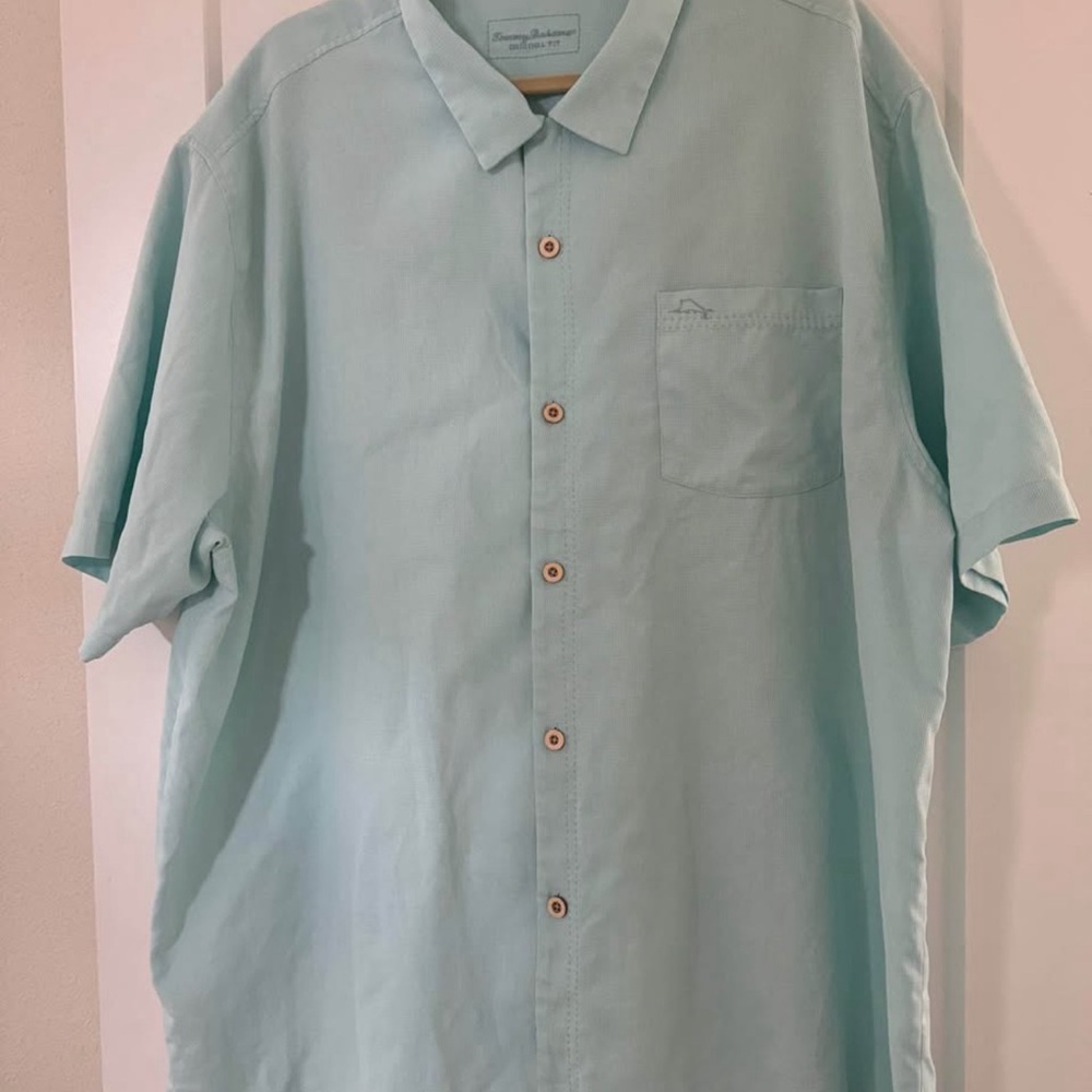 Men's Light Blue Short Sleeve Shirt